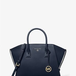Michael Kors Avril Extra-Large Leather and Suede Tote Bag Black One Size